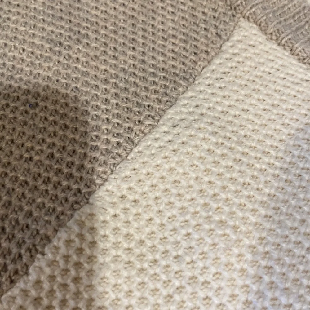 Madewell Womens Waffle split back sweater Size S pretty beige & tan Gently worn - Picture 11 of 12